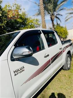 تويوتا هايلوكس